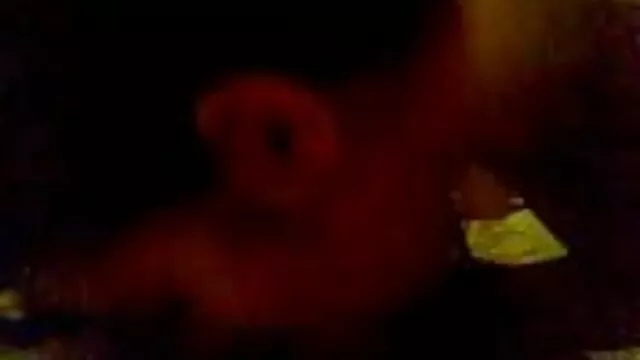 פורנו לוהט, ללא רישום.  סקס פורנו חינם מילפיות קבוצתי לוהט עם שתי בלונדיניות.