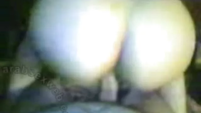 פורנו לוהט, ללא רישום.  יופי עם חזה טבעי, לענות על הצרכים של xex חינם גברים