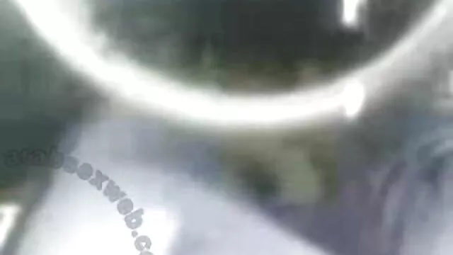 פורנו לוהט, ללא רישום.  האחות השווה עדיפה פורנו לאייפון חינם על האישה.
