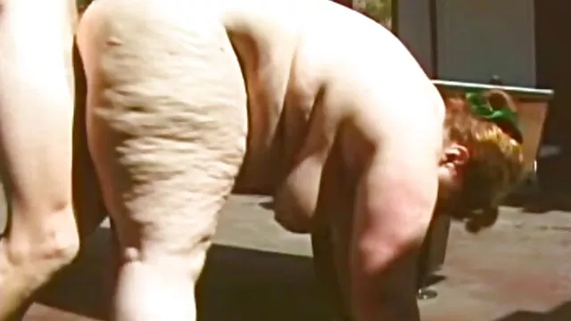 פורנו לוהט, ללא רישום.  פיה חמודה סרטי סרס חינם מזדיינת עם גבר.