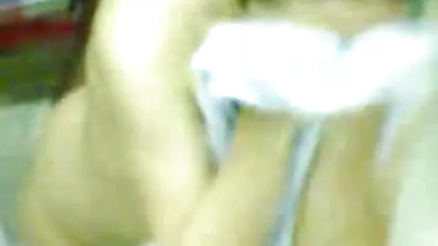 פורנו לוהט, ללא רישום.  ג ' ינג אתרי סקס חינם ' י גדול לשלם גוף מתיקות עם נהג מונית