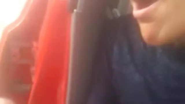 פורנו לוהט, ללא רישום.  זוג חובבני בלונדיניות ערומות צעיר