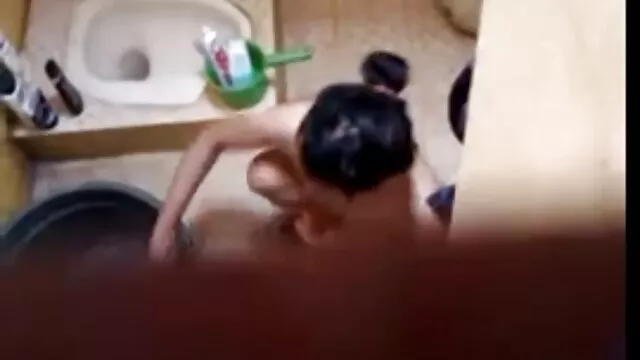 פורנו לוהט, ללא רישום.  סקס פורנו למבוגרים אנאלי פורנוגרפי מול סרטוני וידאו